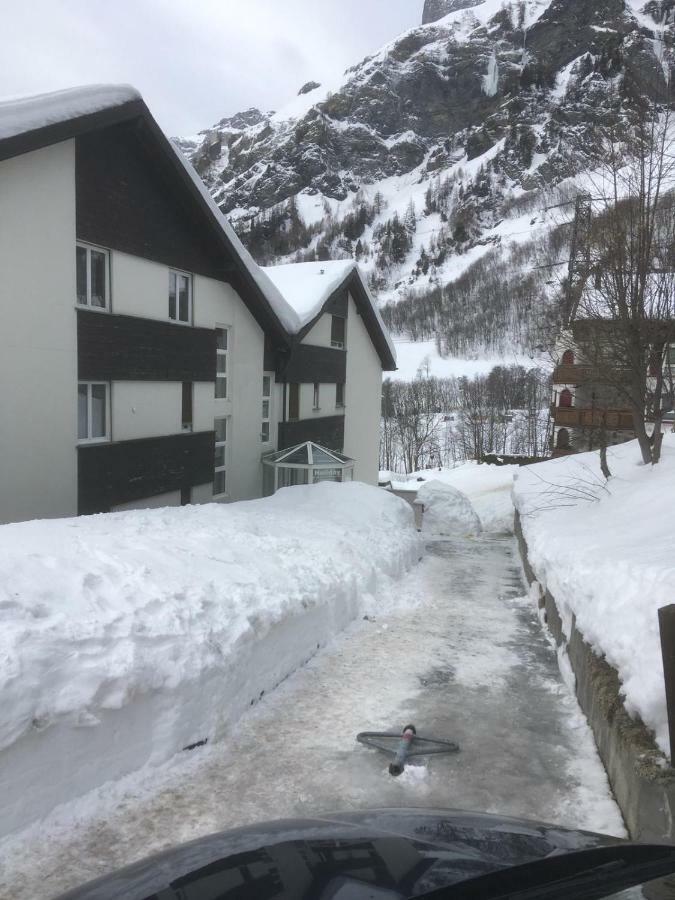 Holiday 87 Leukerbad Zewnętrze zdjęcie